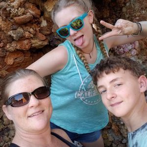 Meet your Posher, Julia